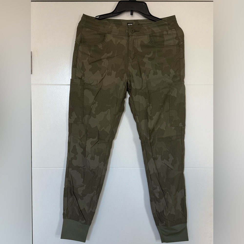 Prana Olive Green Camo Jogger Pants